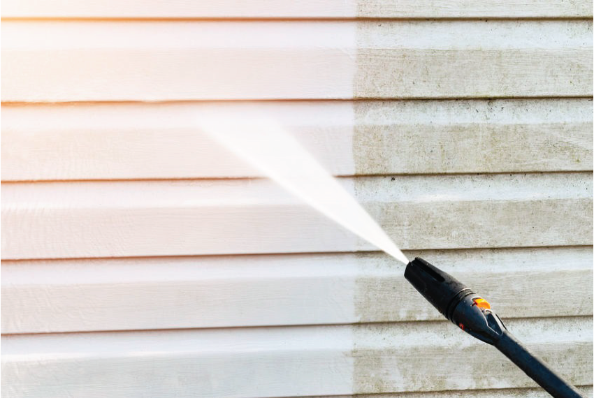 pressure washing wood side of house